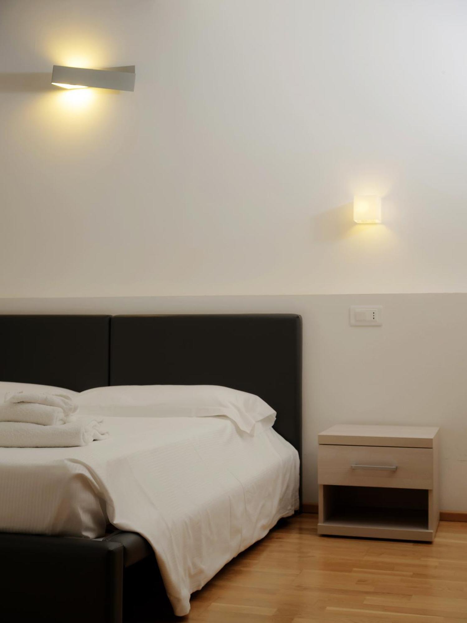 Hotel Arezzo ASC Esterno foto